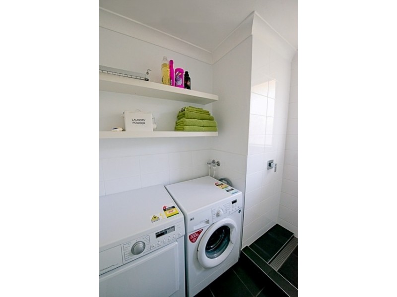 5/19 AUGUSTUS STREET, Toowong QLD 4066