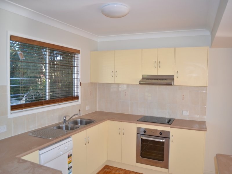 4 Earls Court, Alexandra Hills QLD 4161