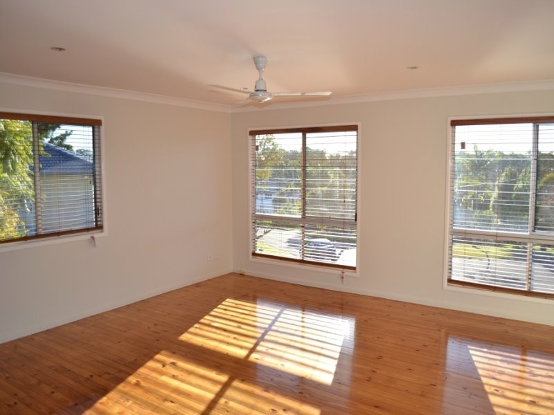 4 Earls Court, Alexandra Hills QLD 4161