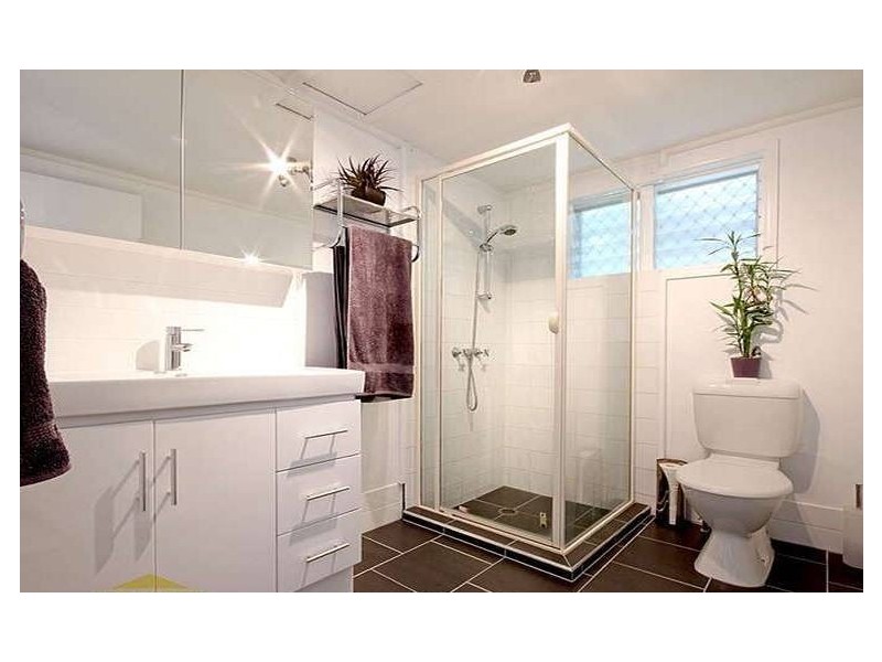 2/14 ANNIE STREET, Auchenflower QLD 4066