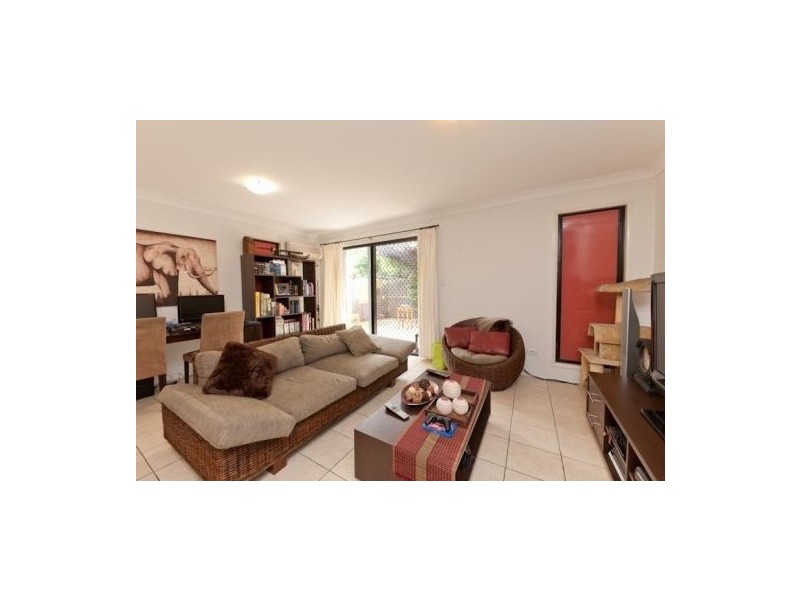 10/24 Arthur Terrace, Red Hill QLD 4059