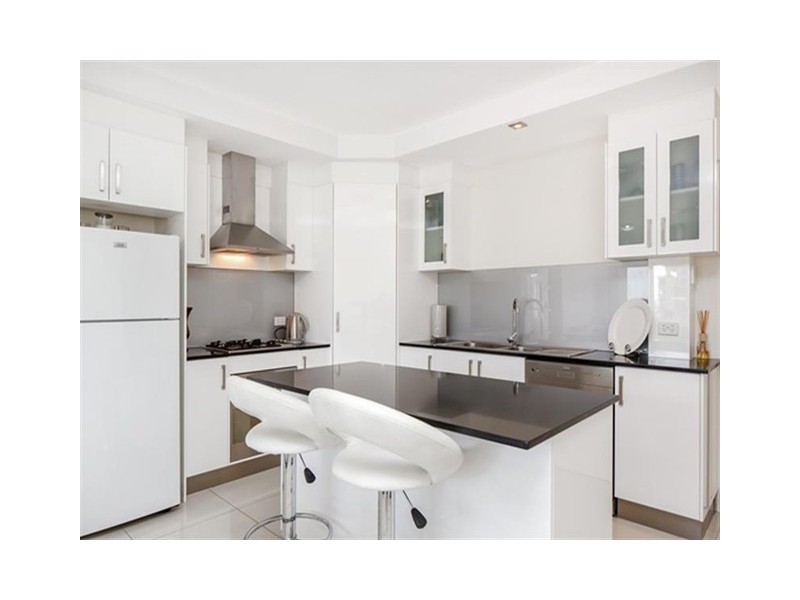 15/215 Wellington Road, Kangaroo Point QLD 4169
