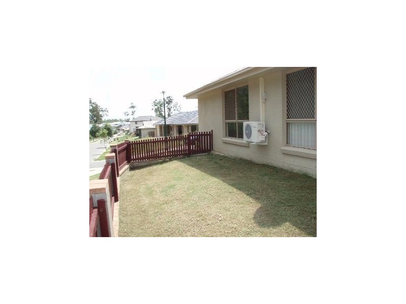 14 Speckled Circuit, Springfield Lakes QLD 4300