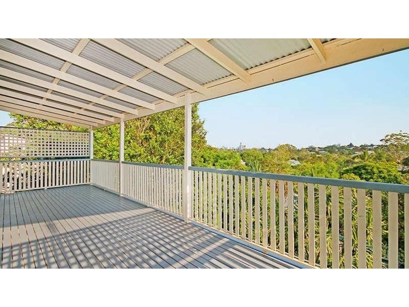 326 Waterworks Road, Ashgrove QLD 4060