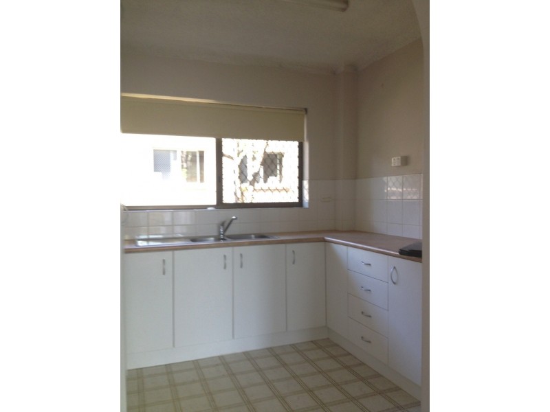 2/27 Pine Street, Bulimba QLD 4171