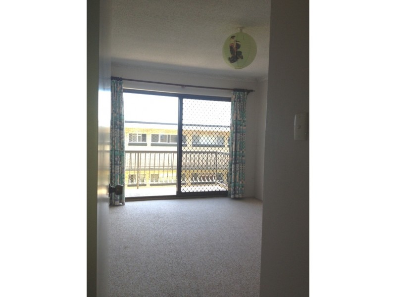 2/27 Pine Street, Bulimba QLD 4171