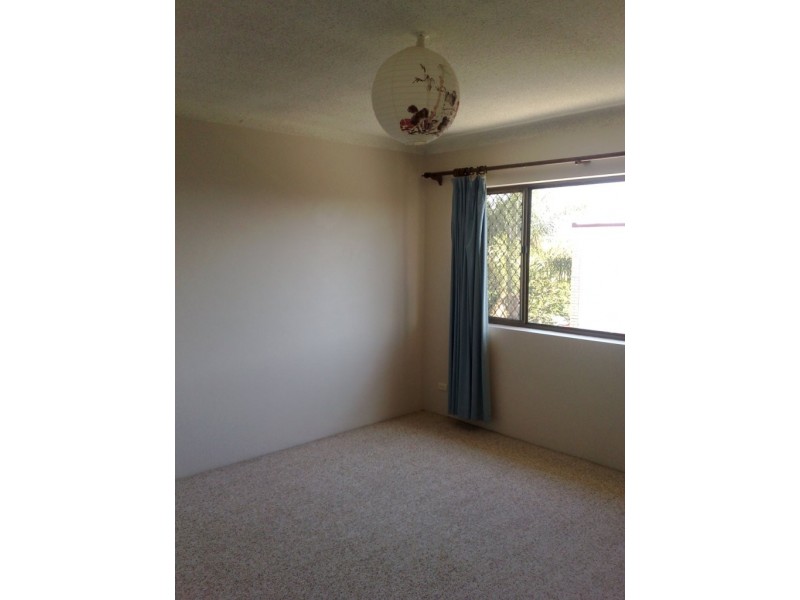 2/27 Pine Street, Bulimba QLD 4171