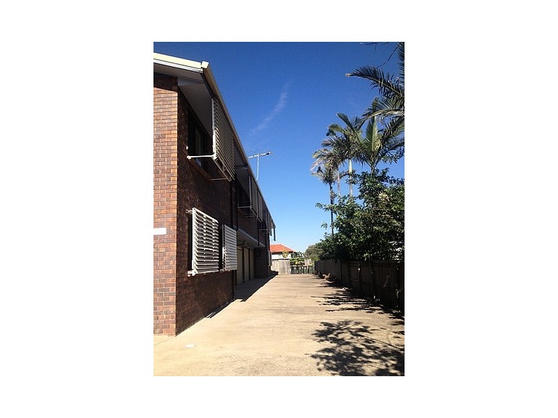 2/9  Lyon Street, Moorooka QLD 4105