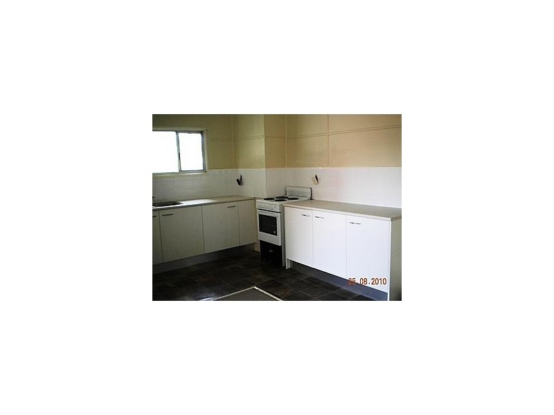 85 Fegen Drive, Moorooka QLD 4105