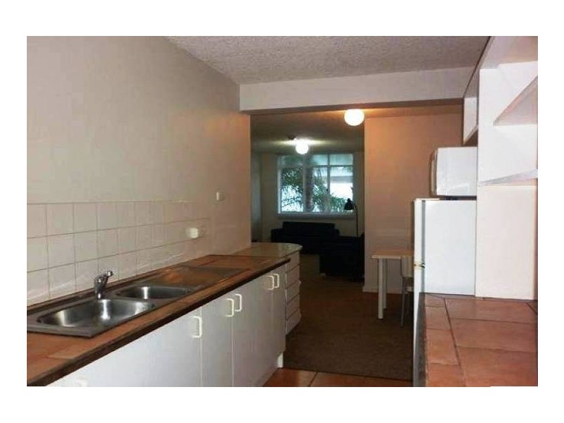 8/25   Fortescue Street, Spring Hill QLD 4000