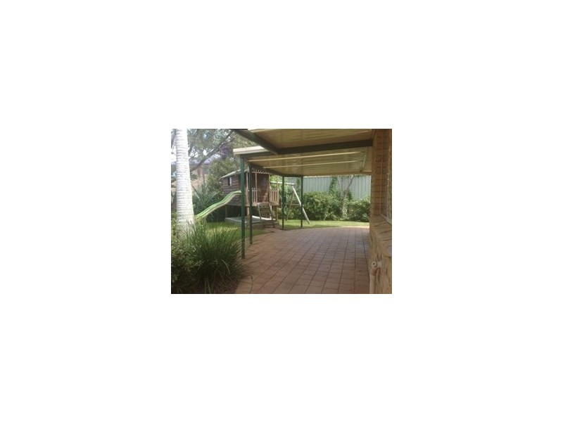 4 Bampton Place, Tingalpa QLD 4173