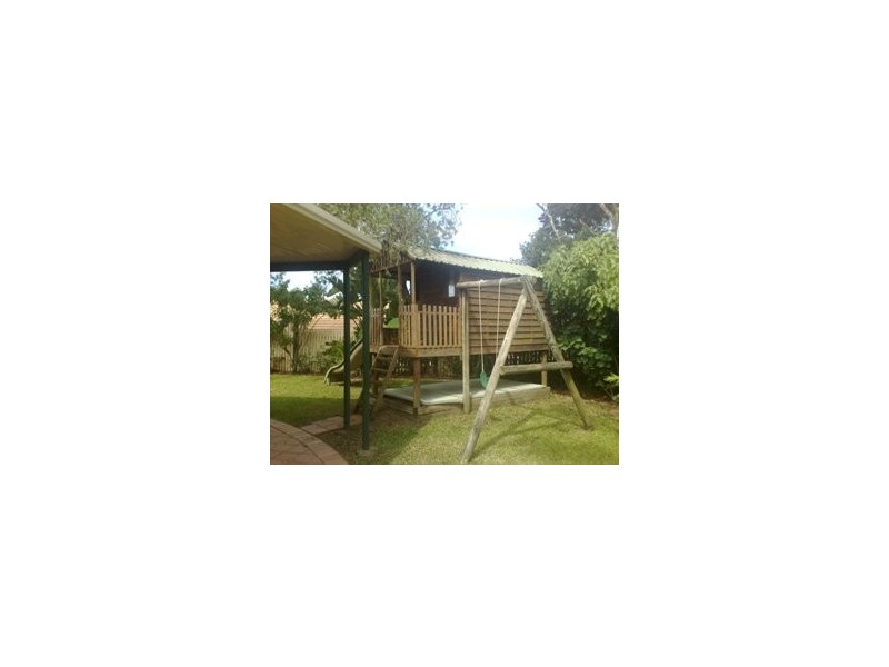 4 Bampton Place, Tingalpa QLD 4173