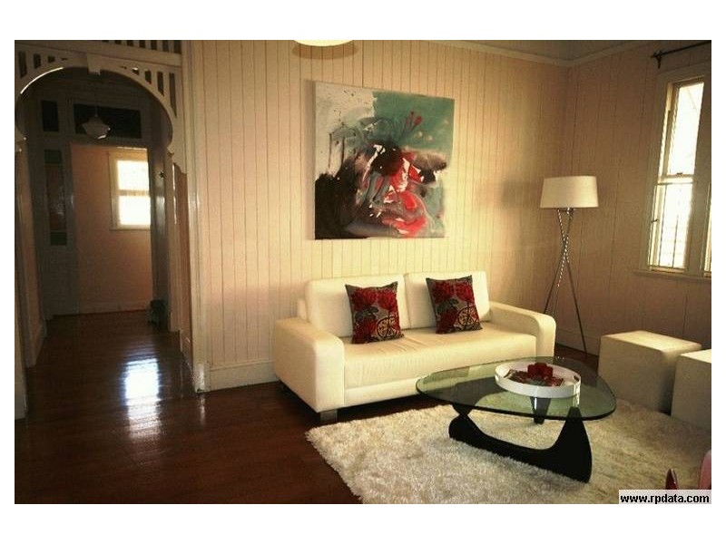 54 Heussler Terrace, Milton QLD 4064