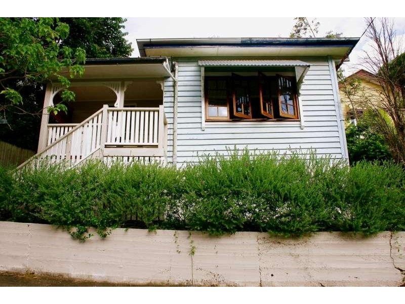 10 Wolseley St, Paddington QLD 4064