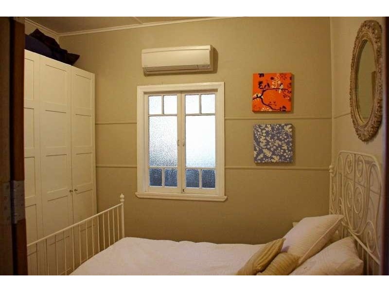 10 Wolseley St, Paddington QLD 4064