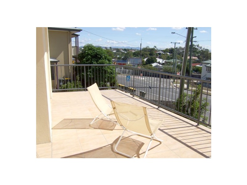 17 Richmond Road, Morningside QLD 4170