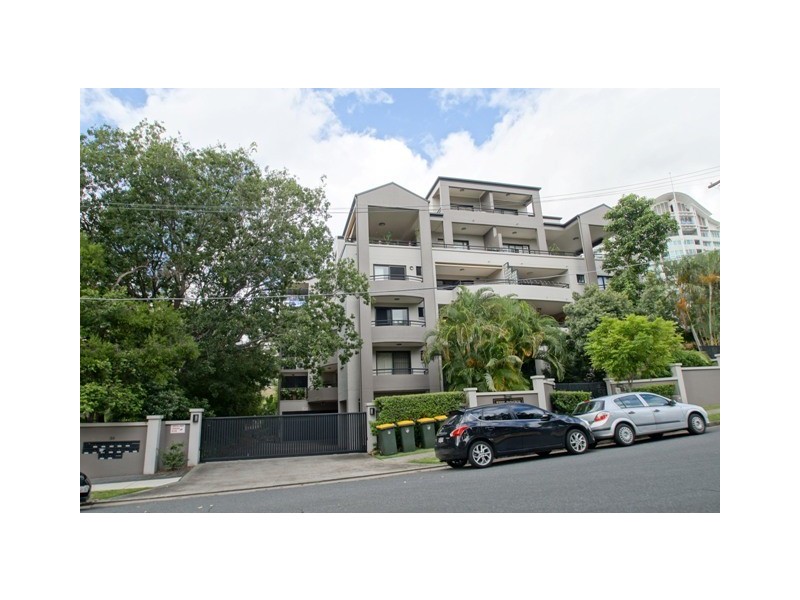 12/39 CAIRNS STREET, Kangaroo Point QLD 4169