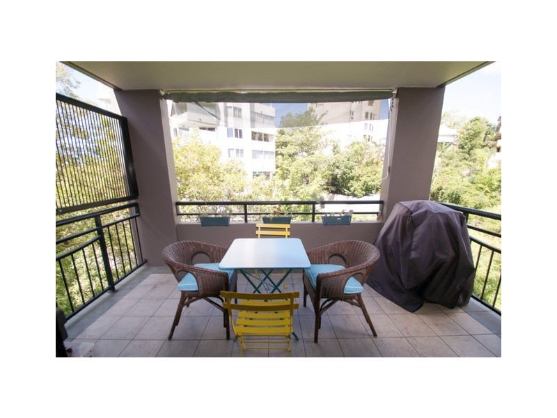 12/39 CAIRNS STREET, Kangaroo Point QLD 4169