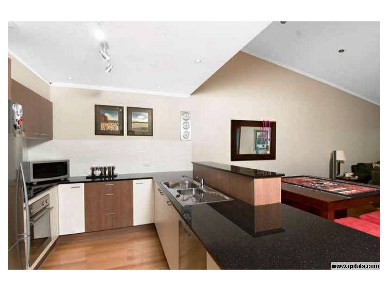 1/166 JUBILEE TCE, Bardon QLD 4065