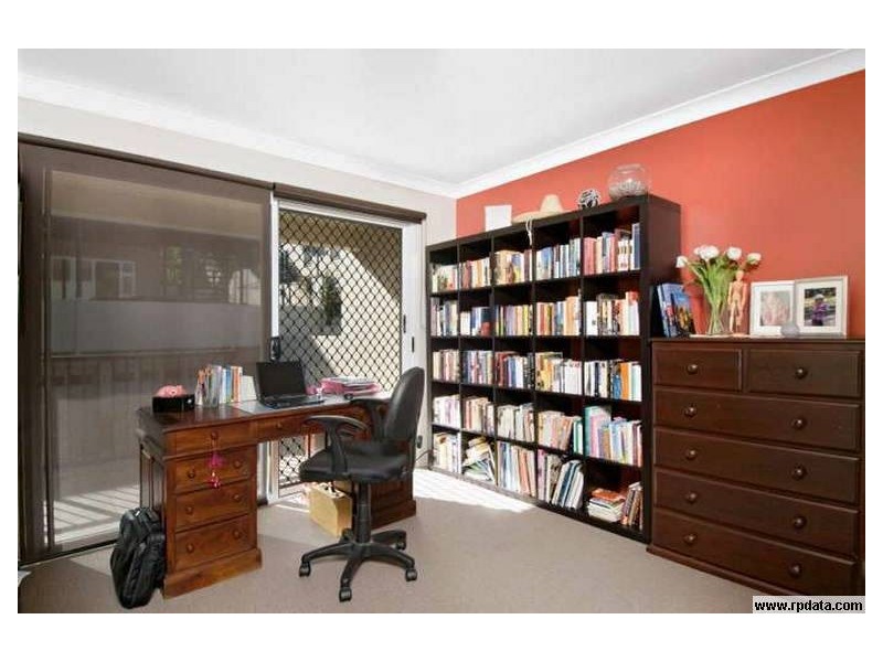 1/166 JUBILEE TCE, Bardon QLD 4065