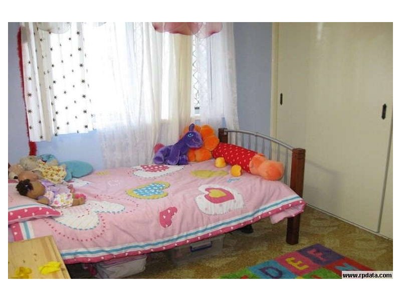 103 PEMBROKE STREET, Carina QLD 4152