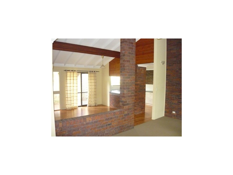 40 Gamenya Drive, Springwood QLD 4127