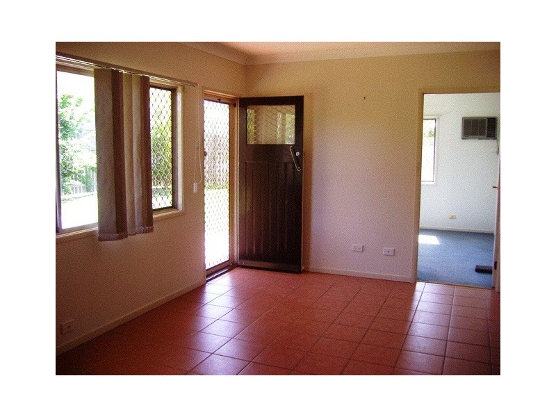56 EMPIRE AV, Manly West QLD 4179