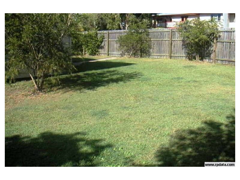 56 EMPIRE AV, Manly West QLD 4179