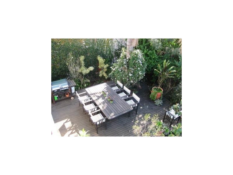 27 Heussler Terrace, Milton QLD 4064