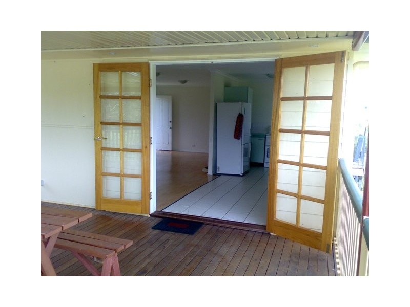 77 Billan Street, Carina QLD 4152