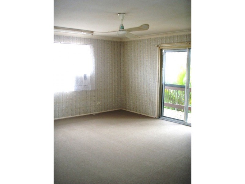 38 MEE STREET, Carina QLD 4152