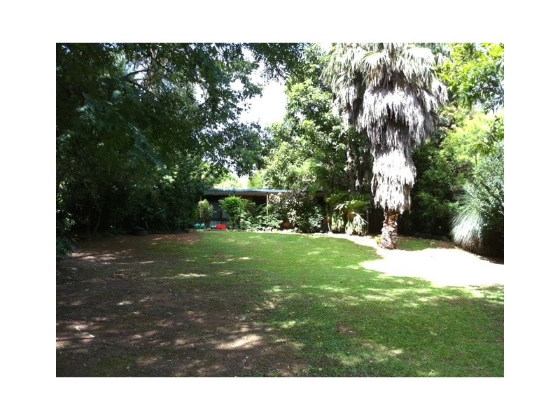 33 KINLOCH ROAD, Daisy Hill QLD 4127