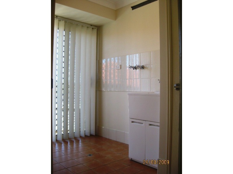 10 CLOUDLAND CT, Springfield QLD 4300