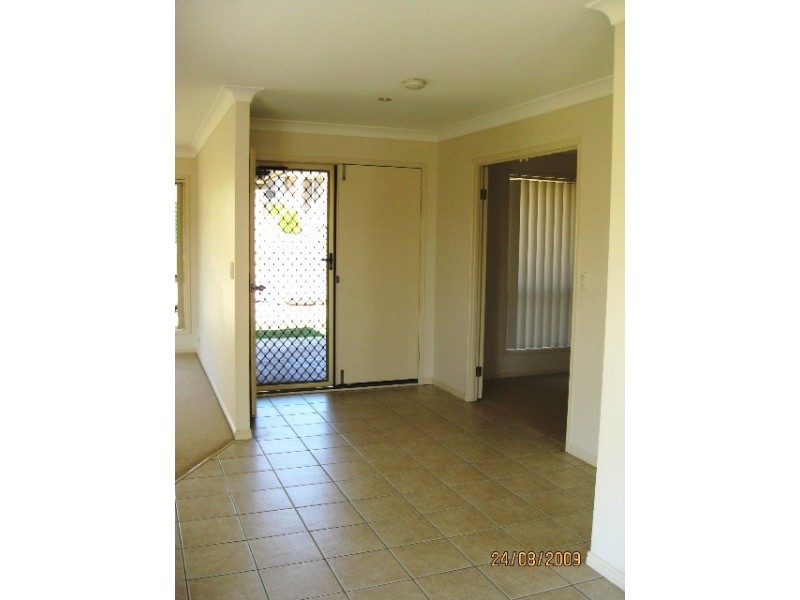 10 CLOUDLAND CT, Springfield QLD 4300