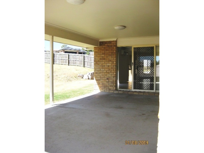 10 CLOUDLAND CT, Springfield QLD 4300