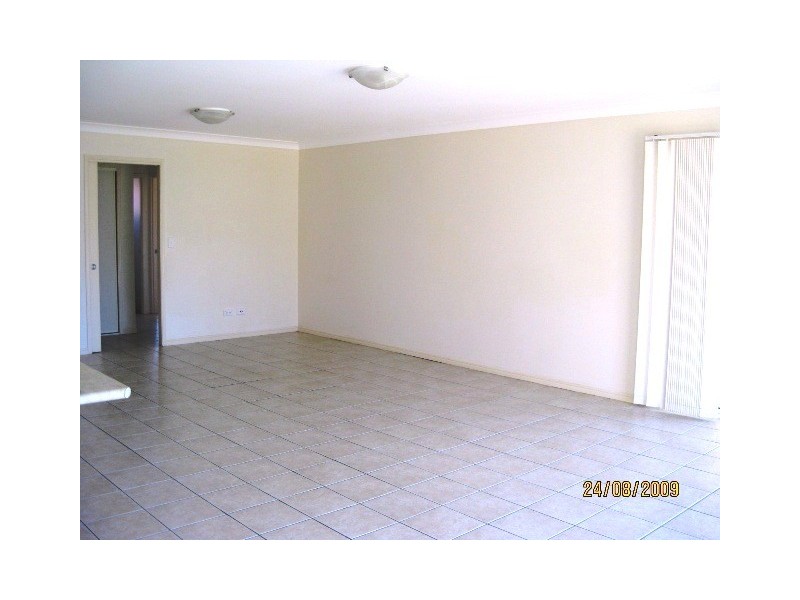 10 CLOUDLAND CT, Springfield QLD 4300