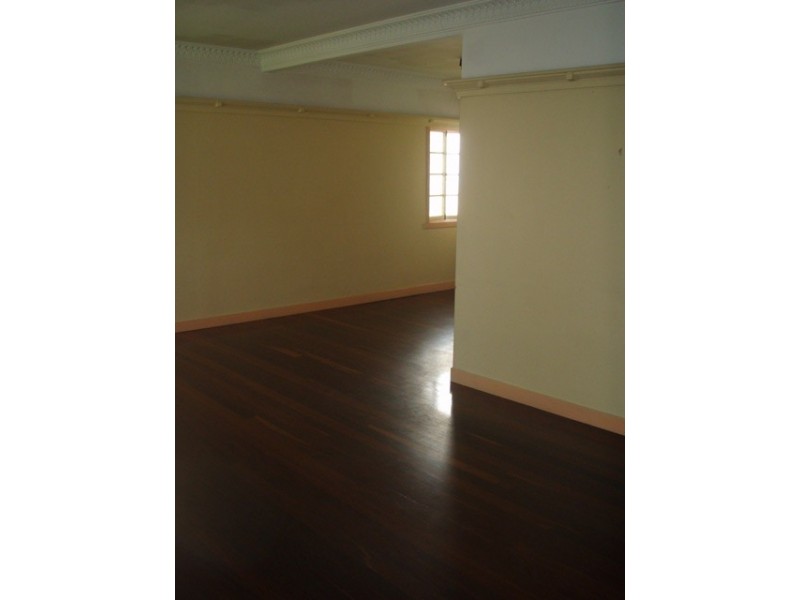 18 YERONGA STREET, Yeronga QLD 4104