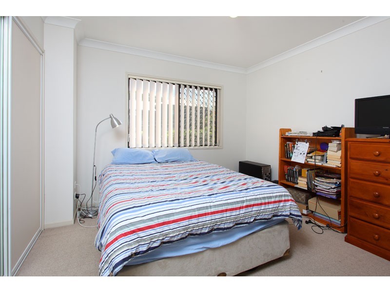 2/4 Palermo Street, Morningside QLD 4170