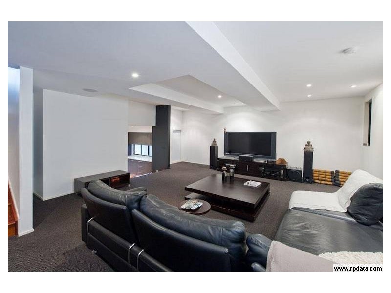 10 CRAIG STREET, Red Hill QLD 4059