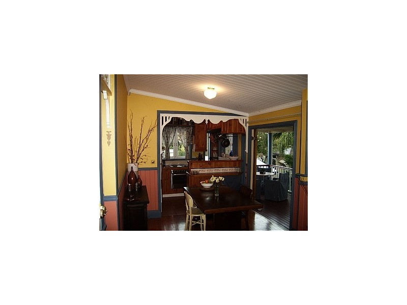 17 VALE STREET, Kelvin Grove QLD 4059