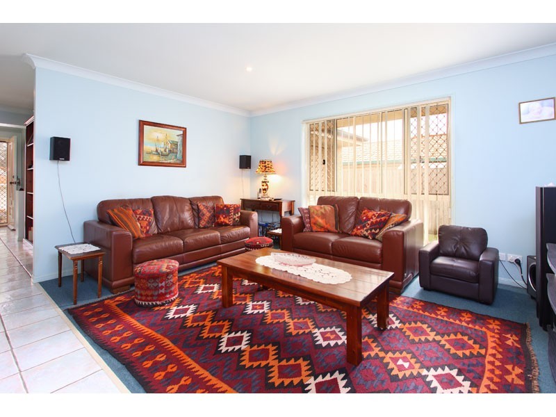 4 MURDOCK PLACE, Wakerley QLD 4154