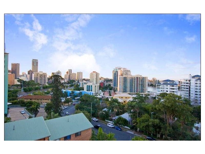 24/57 LAMBERT STREET, Kangaroo Point QLD 4169