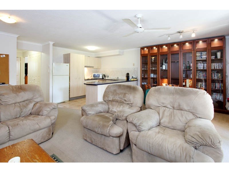 1/121 EKIBIN ROAD, Annerley QLD 4103