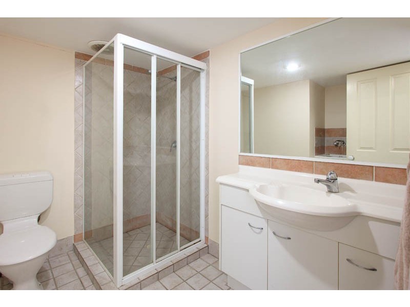 1/121 EKIBIN ROAD, Annerley QLD 4103