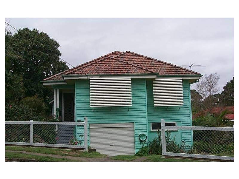 61 DOROTHY LANE, Camp Hill QLD 4152