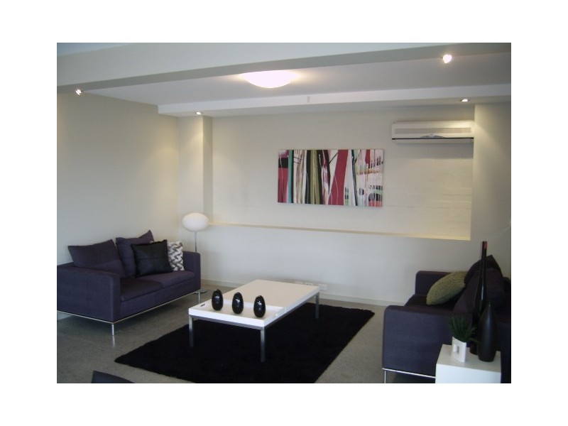 2/241 Given Terrace, Paddington QLD 4064