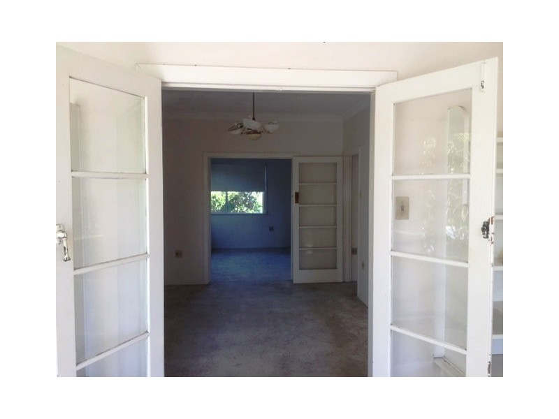 19 Oxford Terrace, Taringa QLD 4068