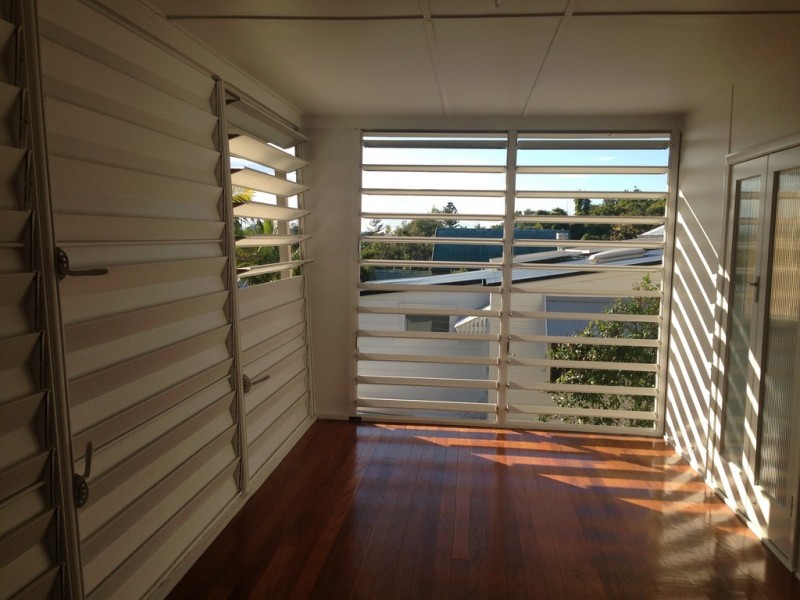 2 Devon Street, Toowong QLD 4066