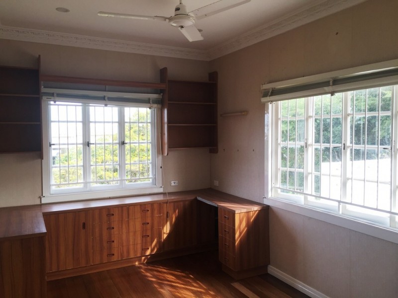 224 Banks Street, Ashgrove QLD 4060