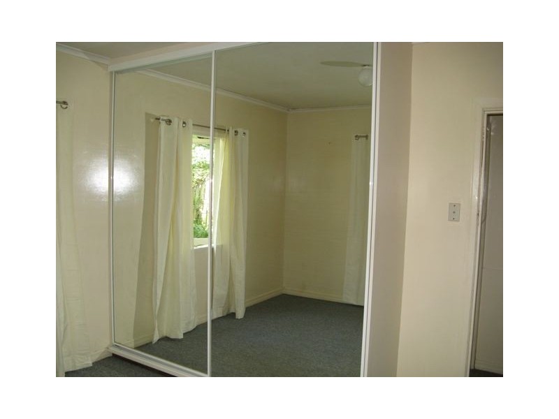 2/36 Arthur Terrace, Red Hill QLD 4059